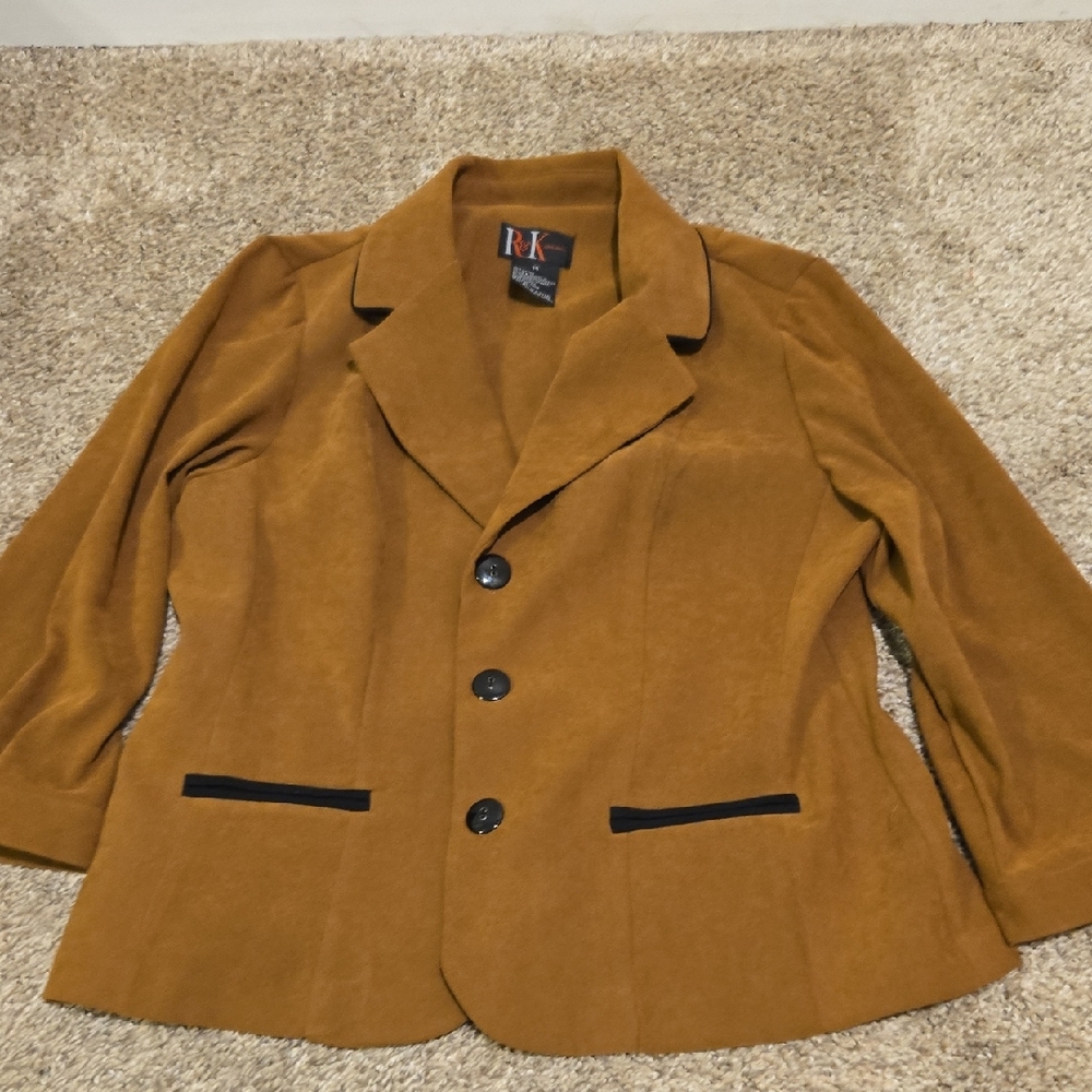 Stylish Tan Women's Blazer with Black Accents